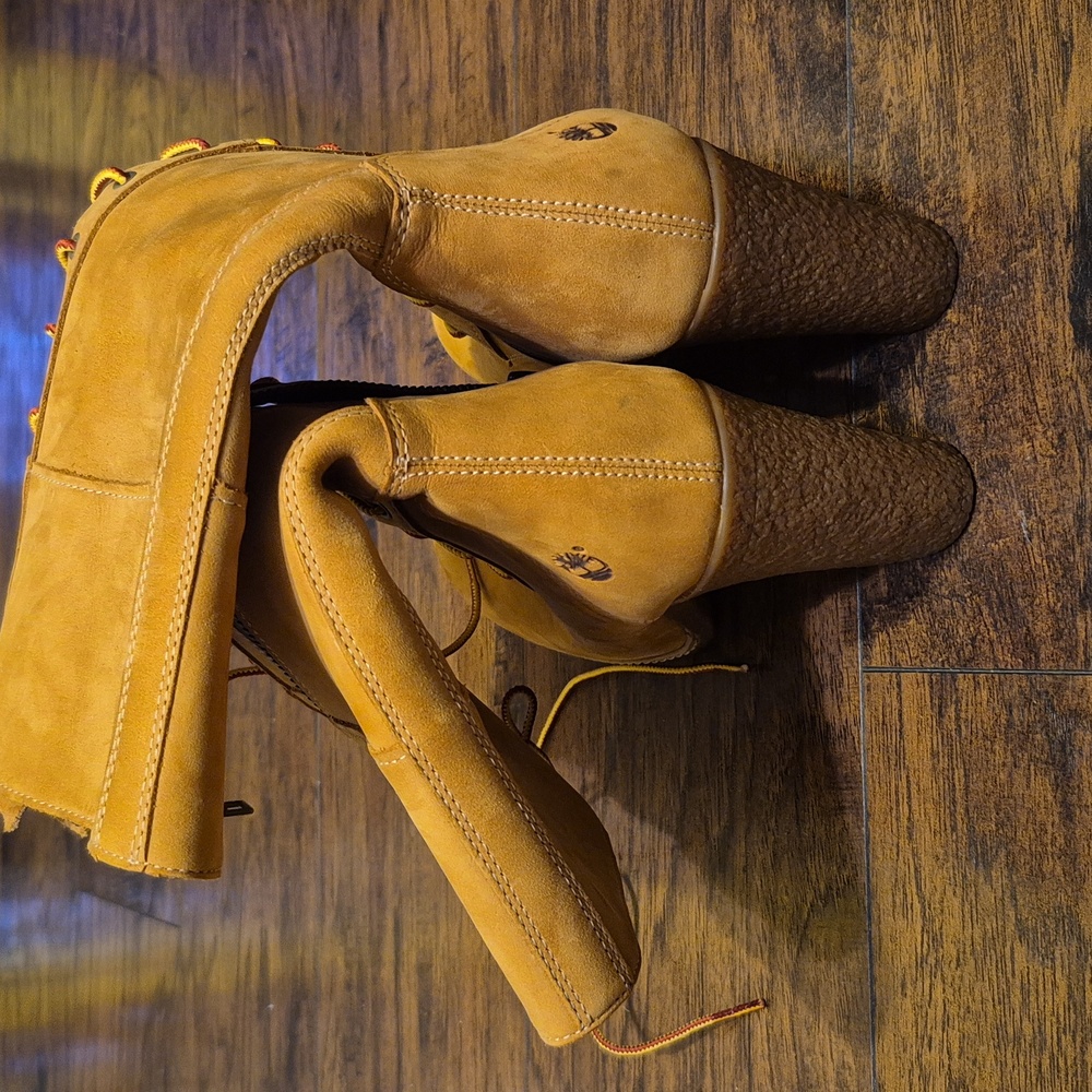Timberland Women's Mustard Lace-Up Suede Block Heel Boots - Picture 3 of 6